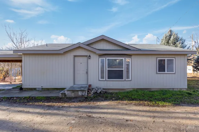 $320,000 | 411 8th Avenue North, Nampa, ID 83687