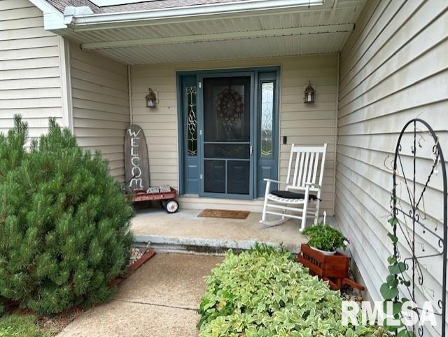 891 Township Road Stronghurst, IL 61480 - Photo 5 of 35 Gallery Image 5