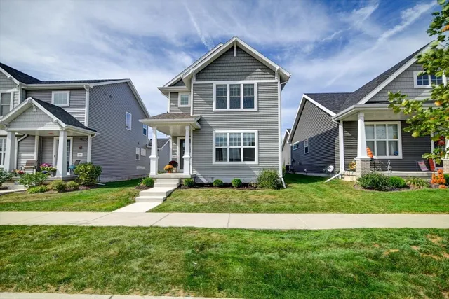 $442,900 | 6567 Prairie Wood Drive, McFarland, WI 53558