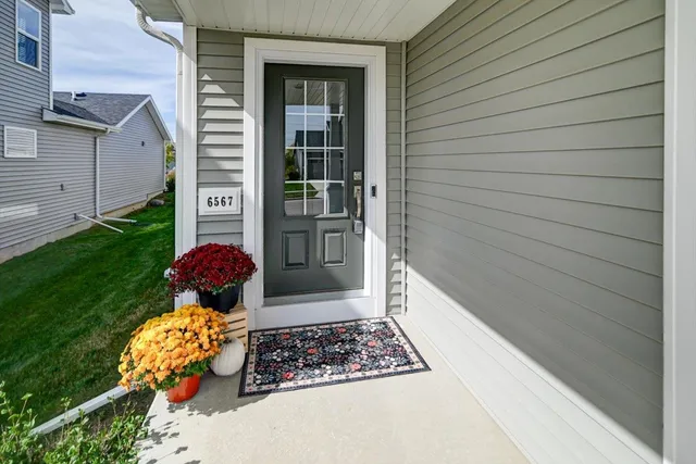 $442,900 | 6567 Prairie Wood Drive, McFarland, WI 53558