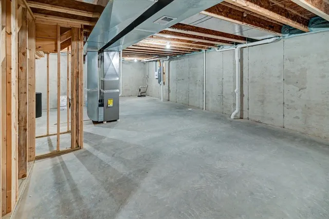 $442,900 | 6567 Prairie Wood Drive, McFarland, WI 53558