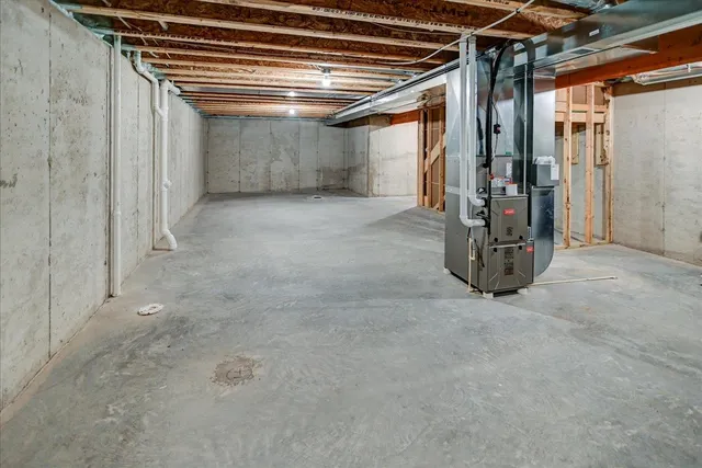 $442,900 | 6567 Prairie Wood Drive, McFarland, WI 53558