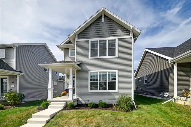 $442,900 | 6567 Prairie Wood Drive, McFarland, WI 53558