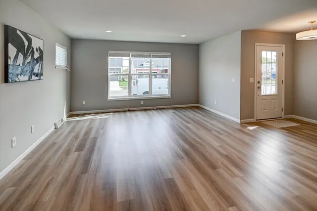 $442,900 | 6567 Prairie Wood Drive, McFarland, WI 53558