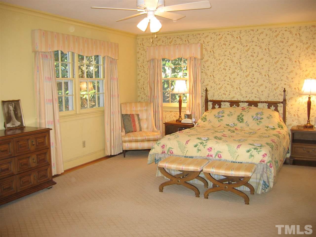 704 Staley Court Raleigh, NC 27609 - Photo 11 of 21 Gallery Image 11