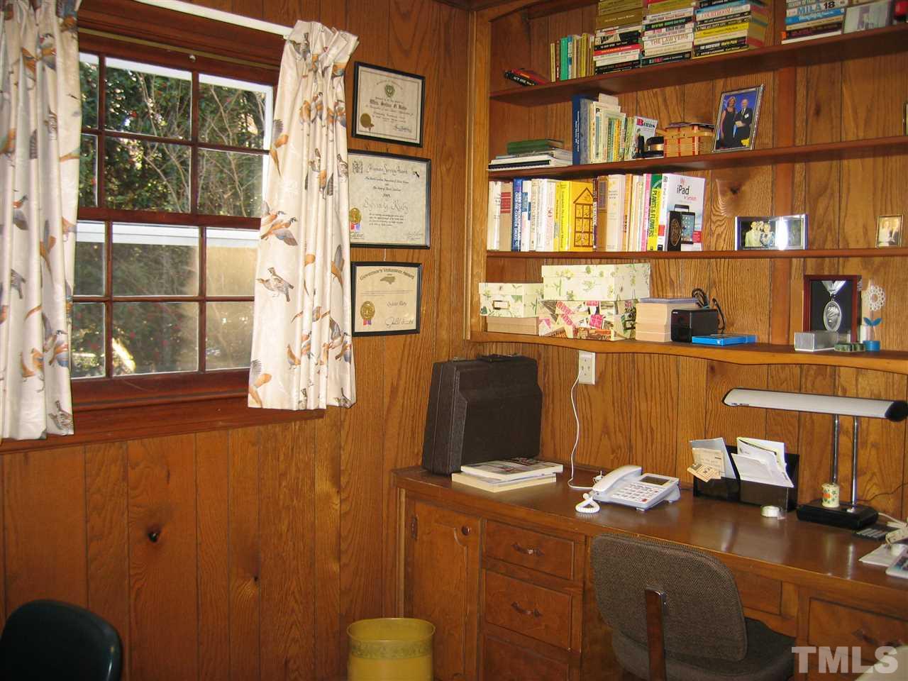 704 Staley Court Raleigh, NC 27609 - Photo 10 of 21 Gallery Image 10