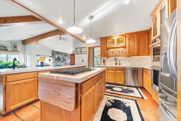 $1,125,000 | 24100 Sorrel Court, Tehachapi, CA 93561