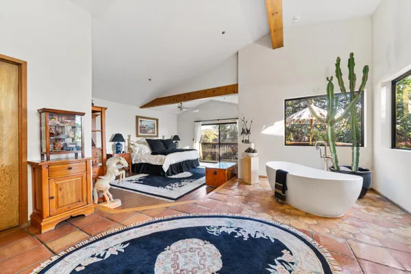 $1,125,000 | 24100 Sorrel Court, Tehachapi, CA 93561