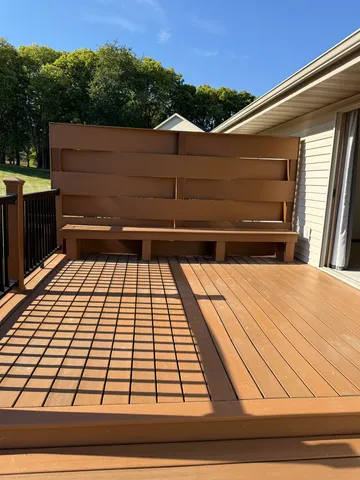 $239,900 | 3127 Sandy Pointe Drive, Freeport, IL 61032