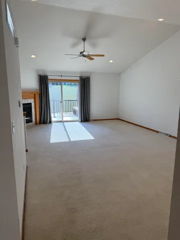 $239,900 | 3127 Sandy Pointe Drive, Freeport, IL 61032