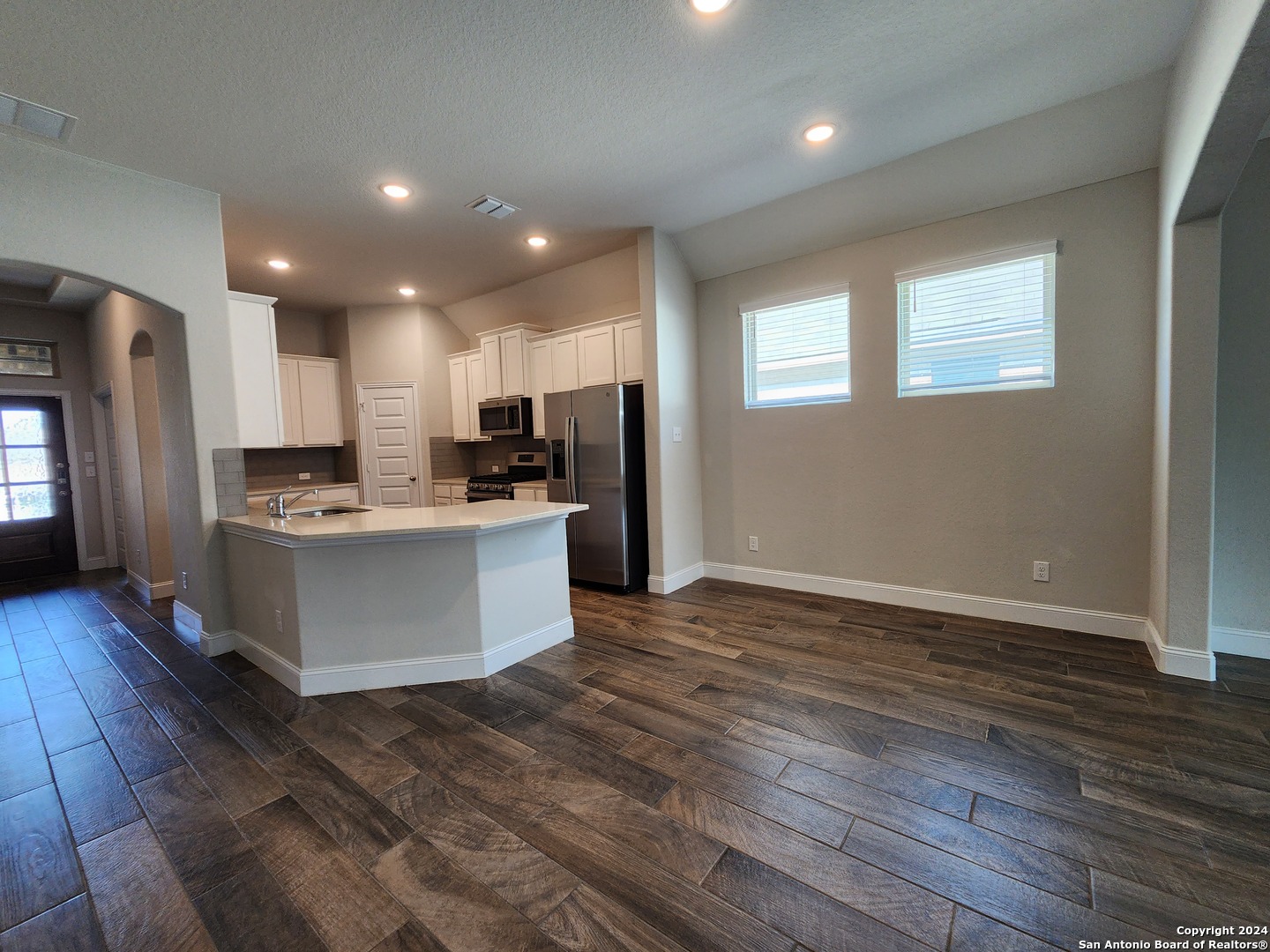 1324 Spring Row Street New Braunfels, TX 78132 - Photo 7 of 29