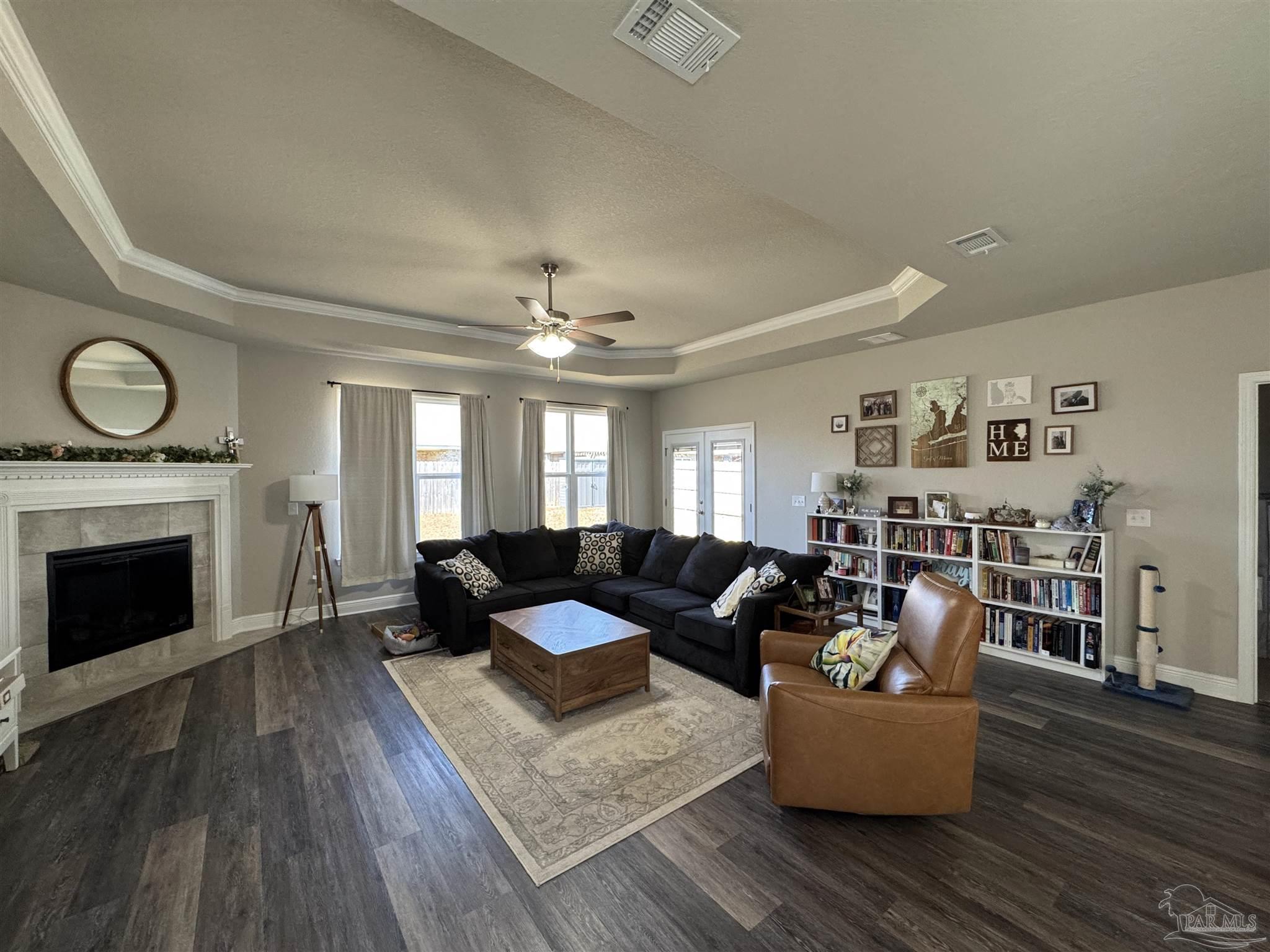 5337 Parkside Drive Pace, FL 32571 - Photo 5 of 30