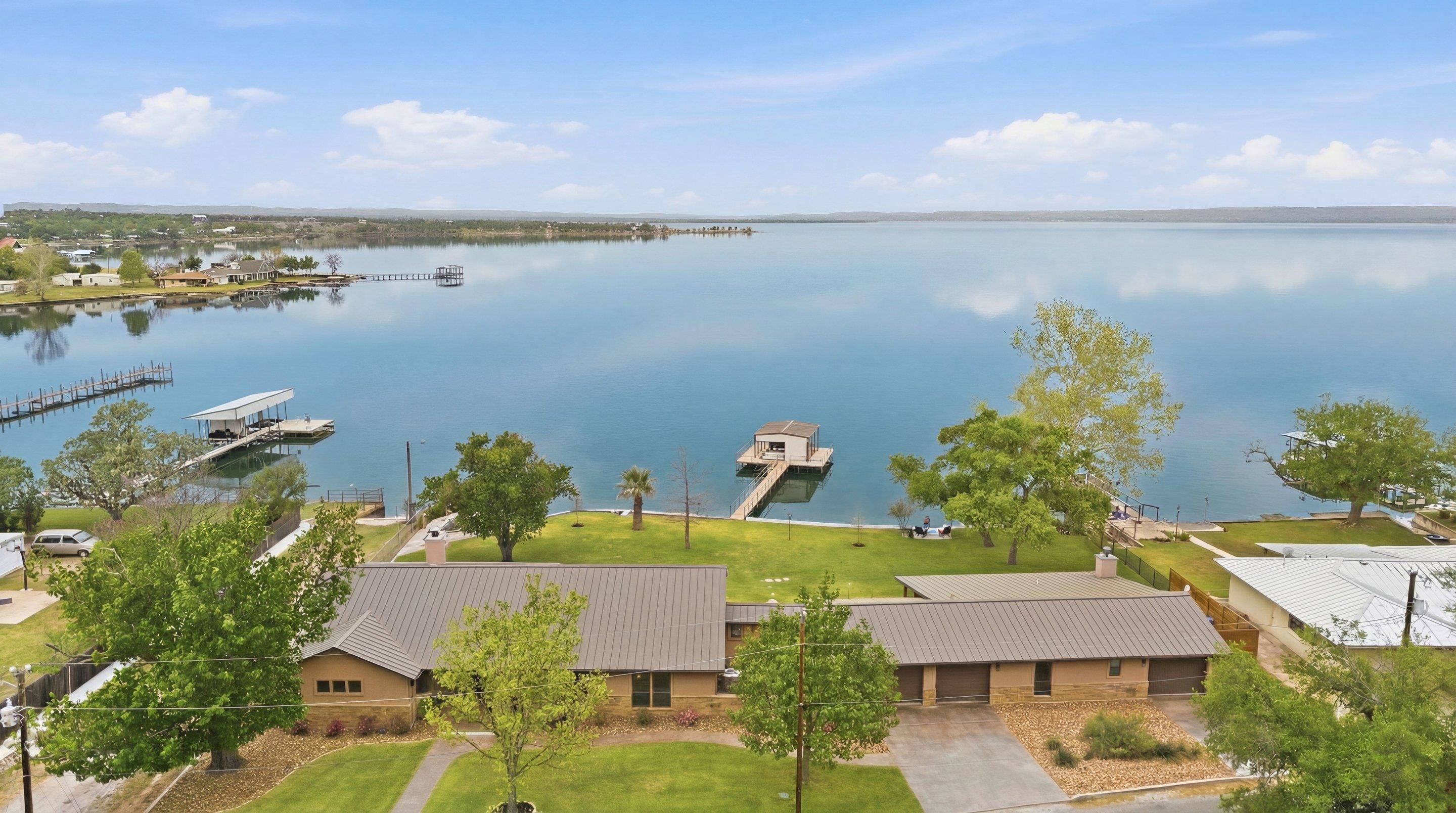 348 Carlson Circle Buchanan Dam, TX 78609 - Photo 2 of 45