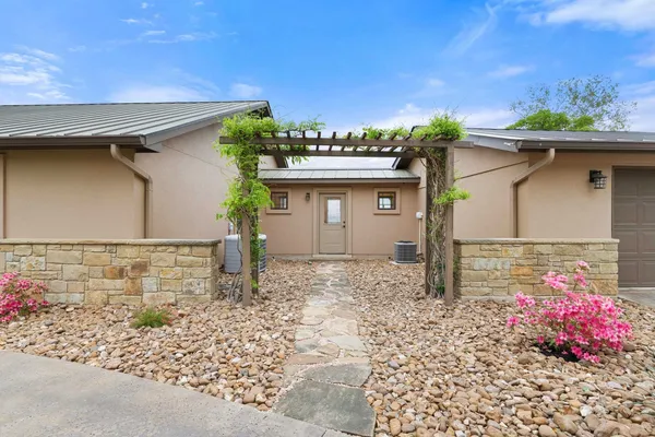 $1,295,000 | 348 Carlson Circle, Buchanan Dam, TX 78609