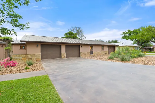 $1,295,000 | 348 Carlson Circle, Buchanan Dam, TX 78609