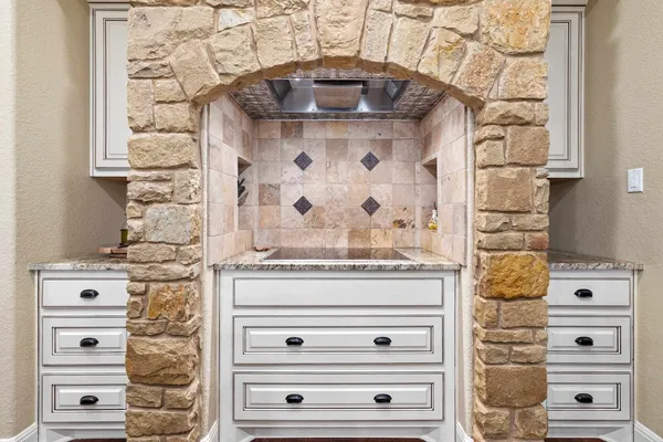 $1,295,000 | 348 Carlson Circle, Buchanan Dam, TX 78609