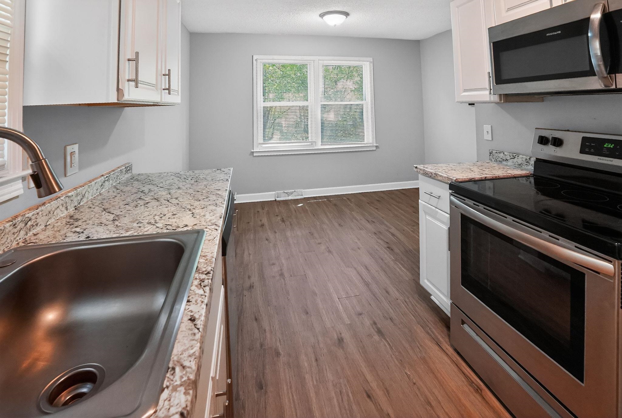 2 Willowtree Court Simpsonville, SC 29680 - Photo 17 of 32