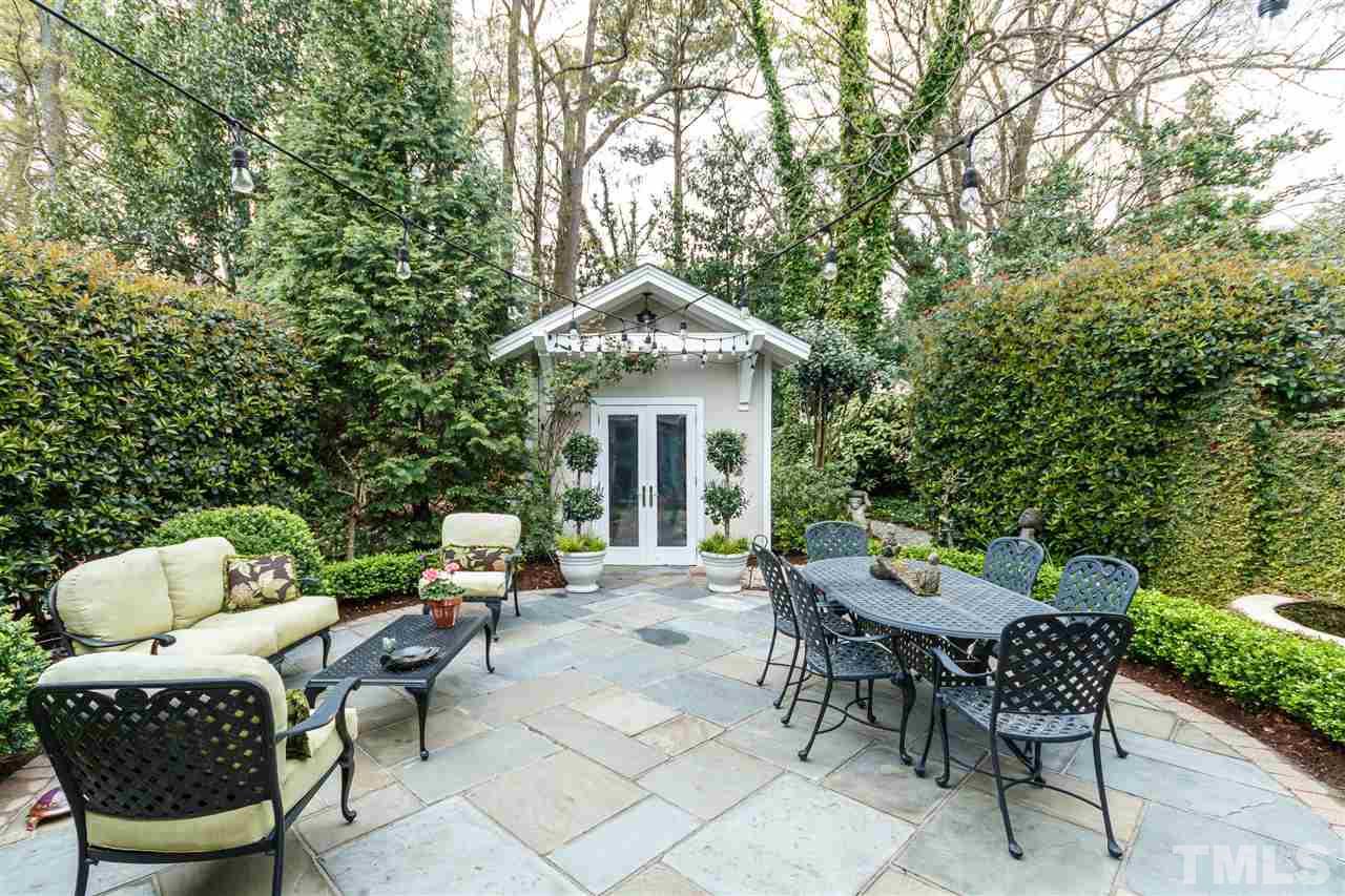 2211 Creston Road Raleigh, NC 27608 - Photo 27 of 30