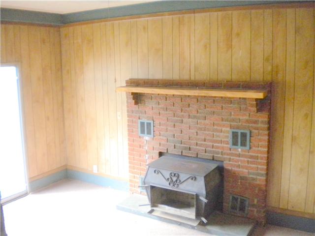 2087 Old County House Road White Bluff, TN 37187 - Photo 8 of 10 Gallery Image 8