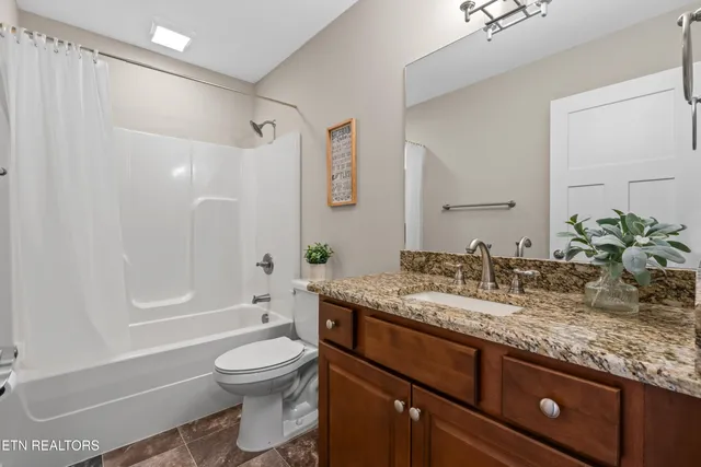 $395,000 | 415 Larkspur Way, Sevierville, TN 37862