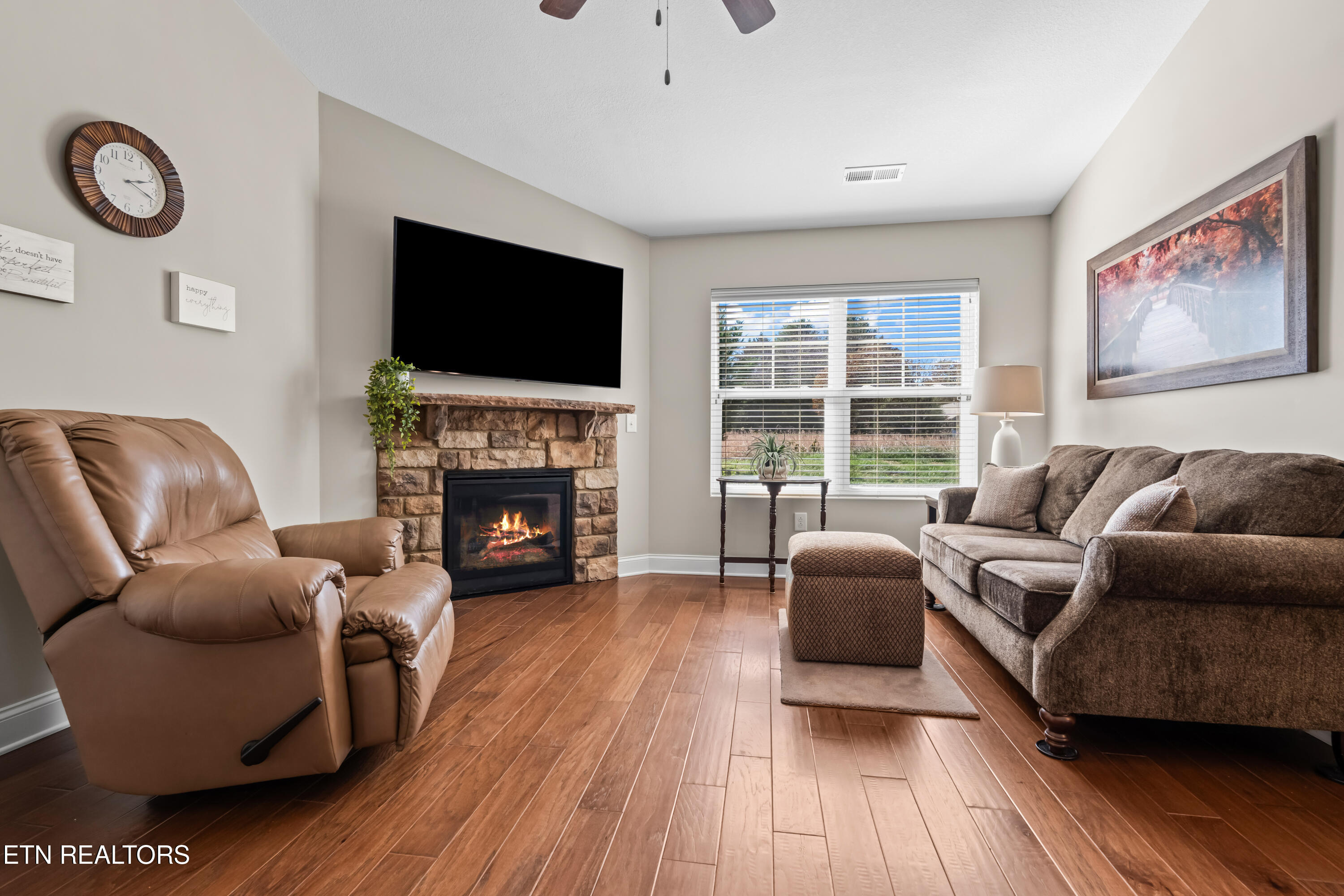 415 Larkspur Way Sevierville, TN 37862 - Photo 20 of 45 Beautiful & Private view