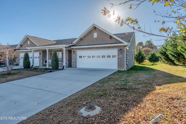 $395,000 | 415 Larkspur Way, Sevierville, TN 37862