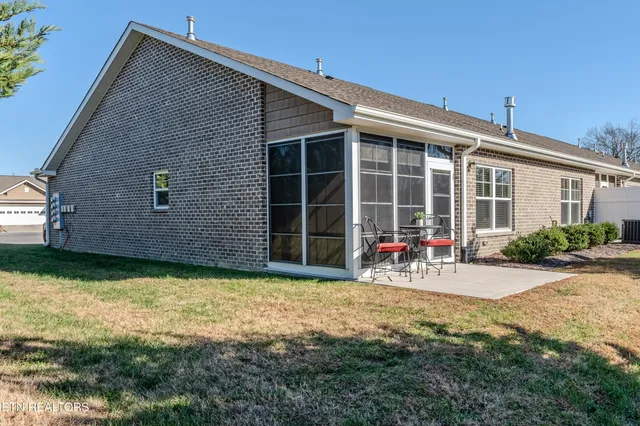 $395,000 | 415 Larkspur Way, Sevierville, TN 37862