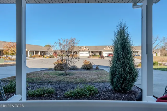 $395,000 | 415 Larkspur Way, Sevierville, TN 37862