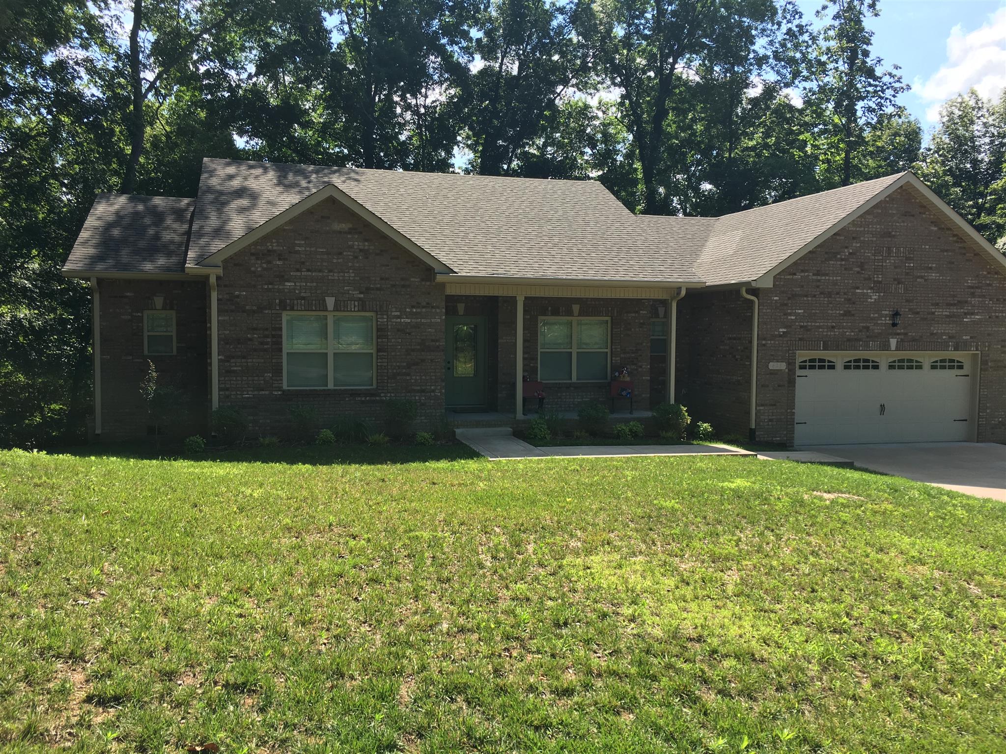 425 Briarcliff Road Clarksville, TN 37043 - Photo 1 of 30 Gallery Image 1