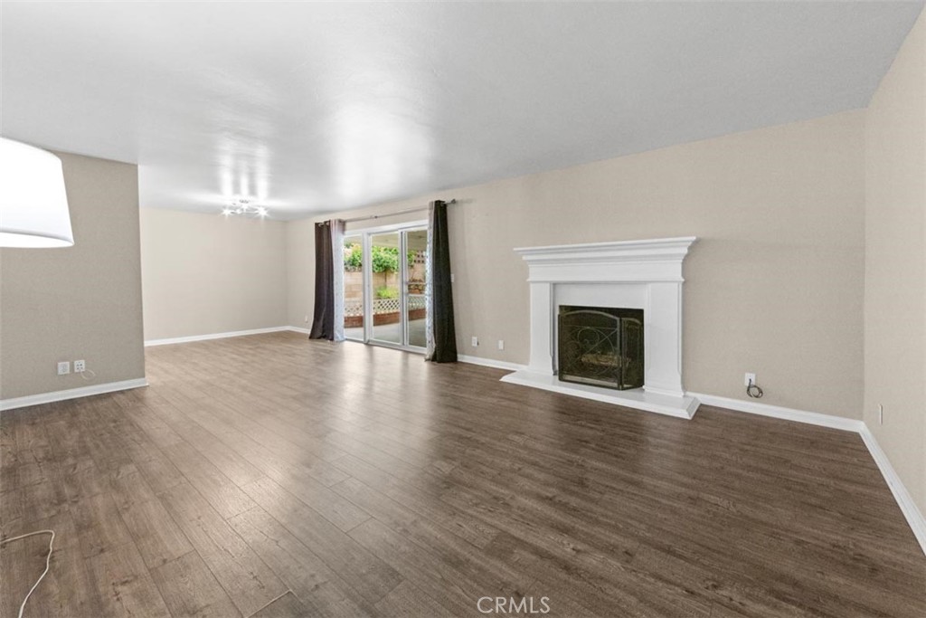 5748 Eunice Street Simi Valley, CA 93063 - Photo 3 of 19