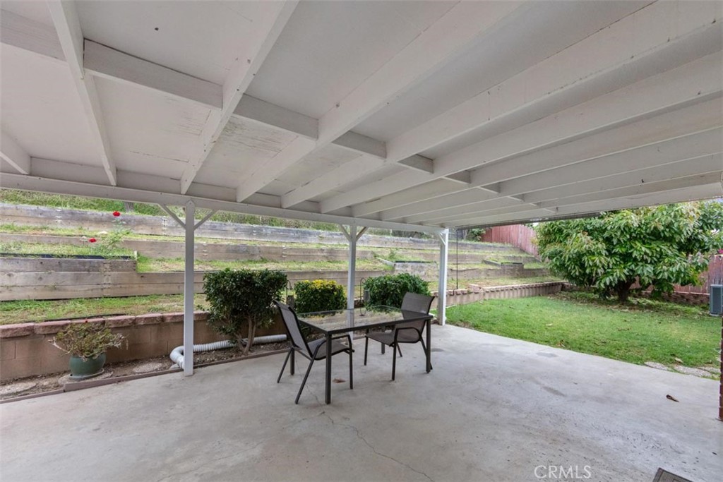 5748 Eunice Street Simi Valley, CA 93063 - Photo 4 of 19