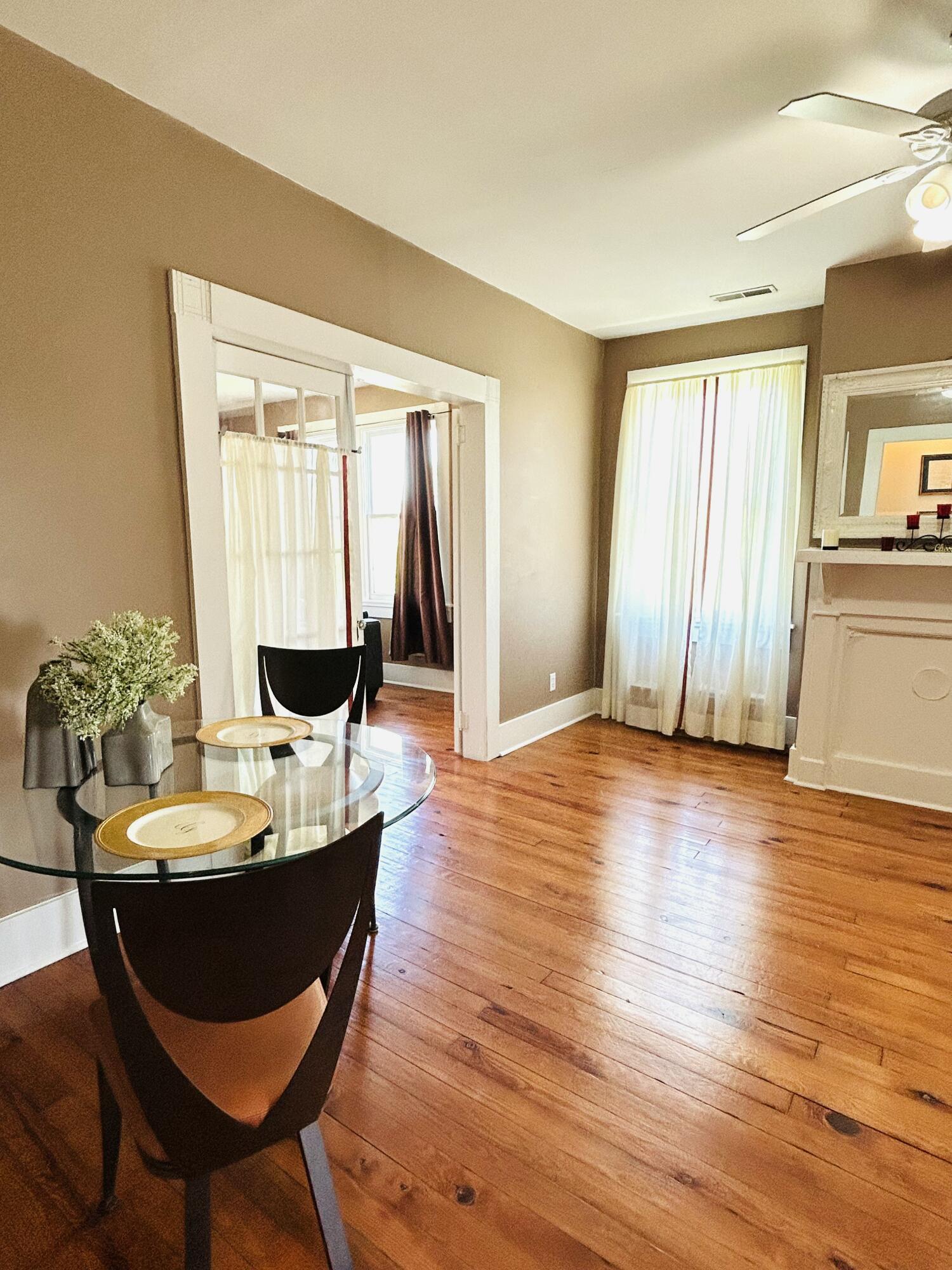 117 Fishburne Street, Unit B Charleston, SC 29403 - Photo 4 of 10 IMG_3596