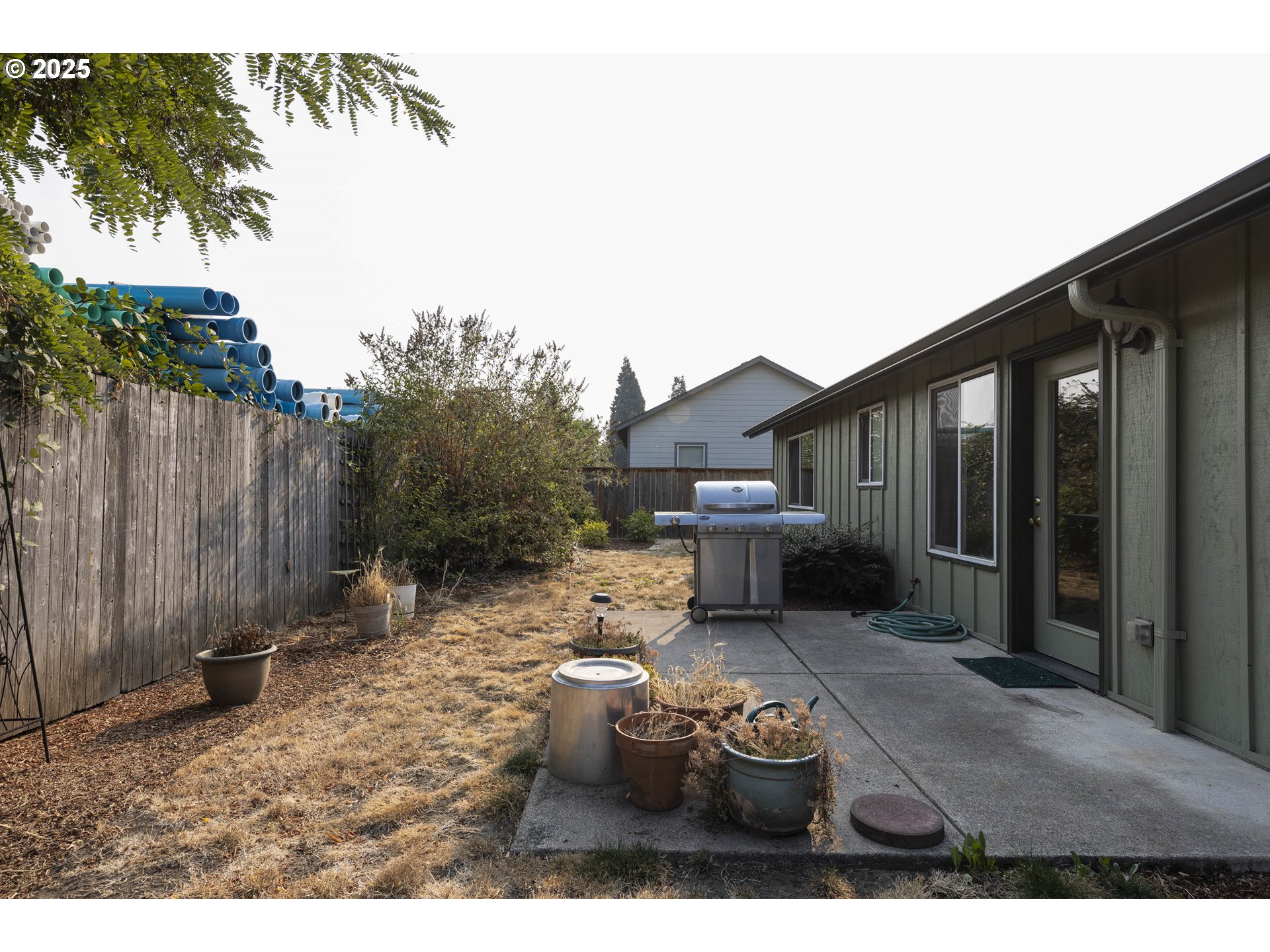 3716 E Street Springfield, OR 97478 - Photo 16 of 22 Gallery Image 16