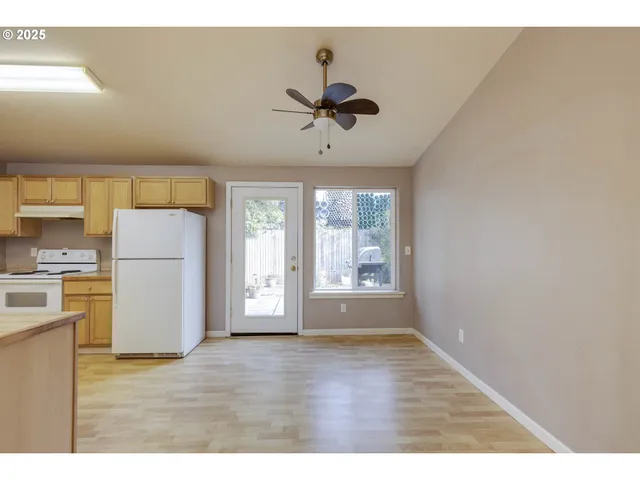 $370,000 | 3716 E Street, Springfield, OR 97478