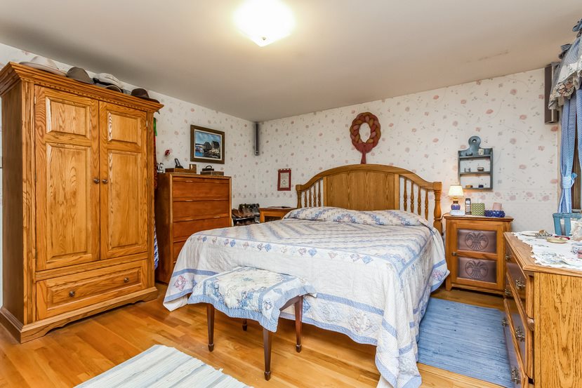 18 Nova Road Nashua, NH 03064 - Photo 15 of 25