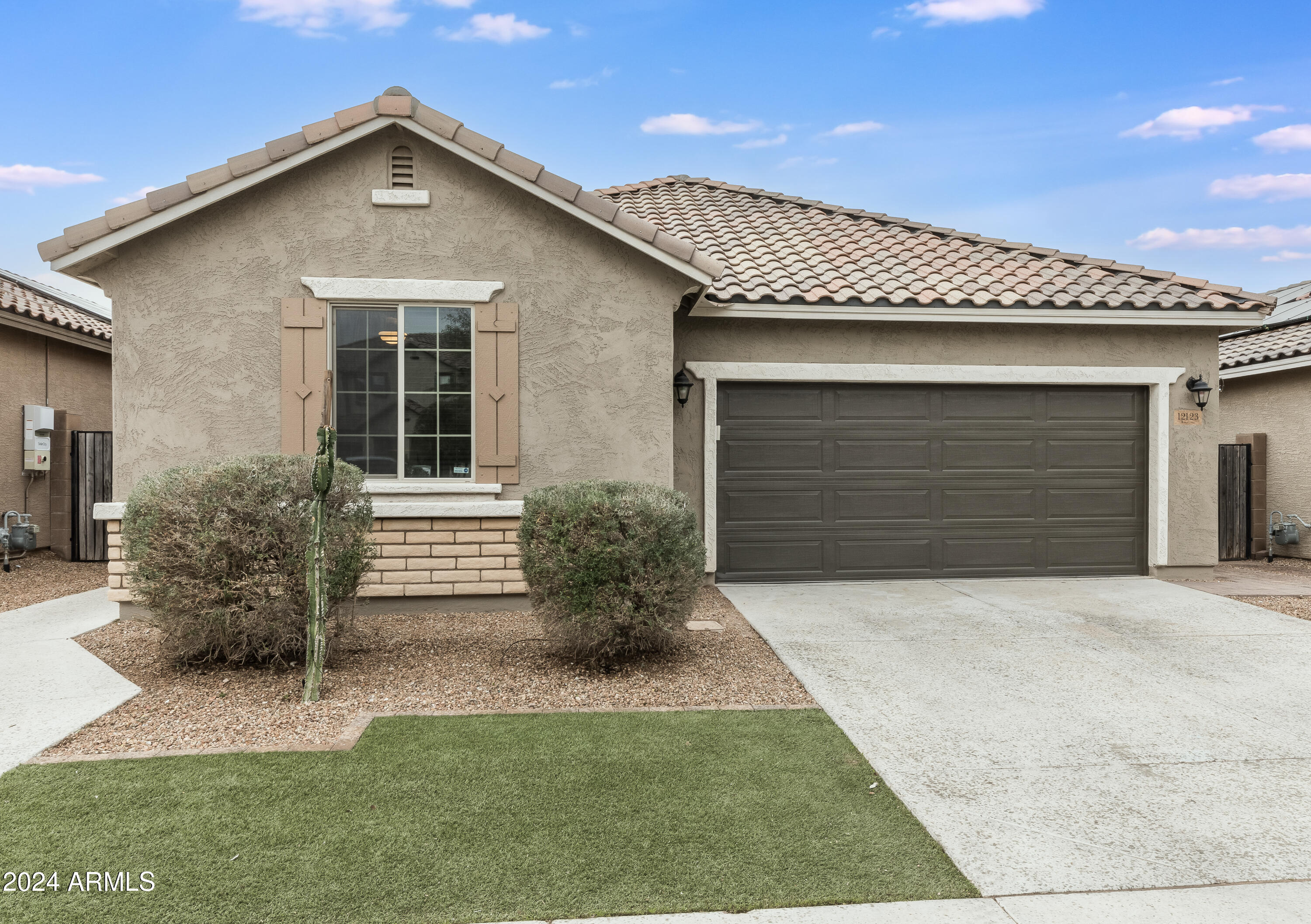 12123 West Rowel Road Peoria, AZ 85383 - Photo 1 of 19 12123 W Rowell-2