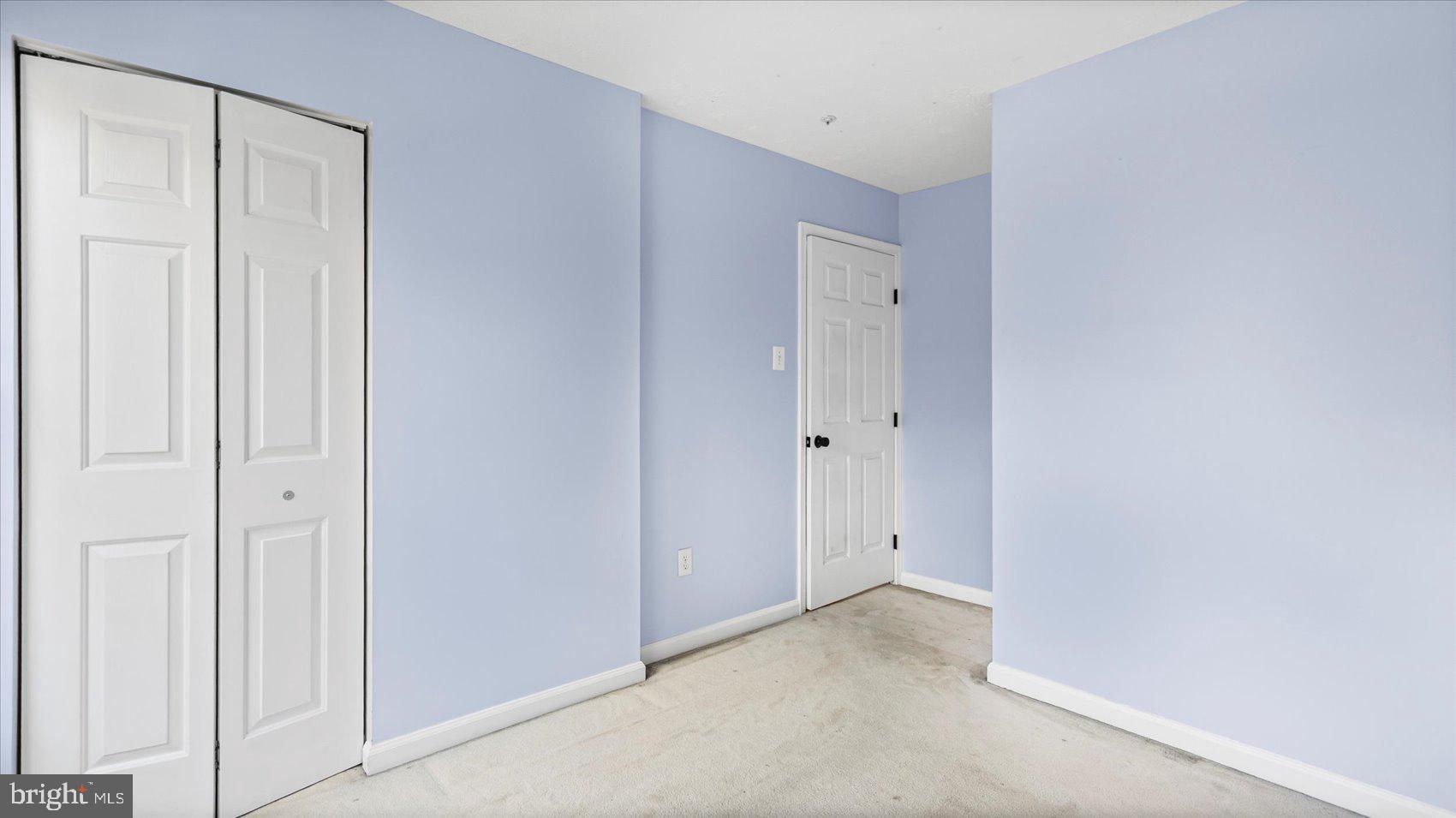 5108 Windermere Circle Baltimore, MD 21237 - Photo 22 of 38 a view of an empty room