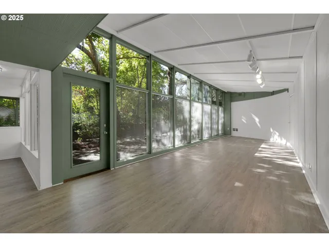 $639,900 | 2350 Columbia Street, Eugene, OR 97403