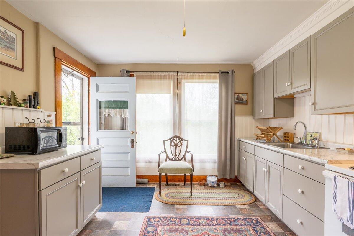 127 Harbor Road Friendship, ME 04547 - Photo 10 of 32 127 Harbor Road, Friendship