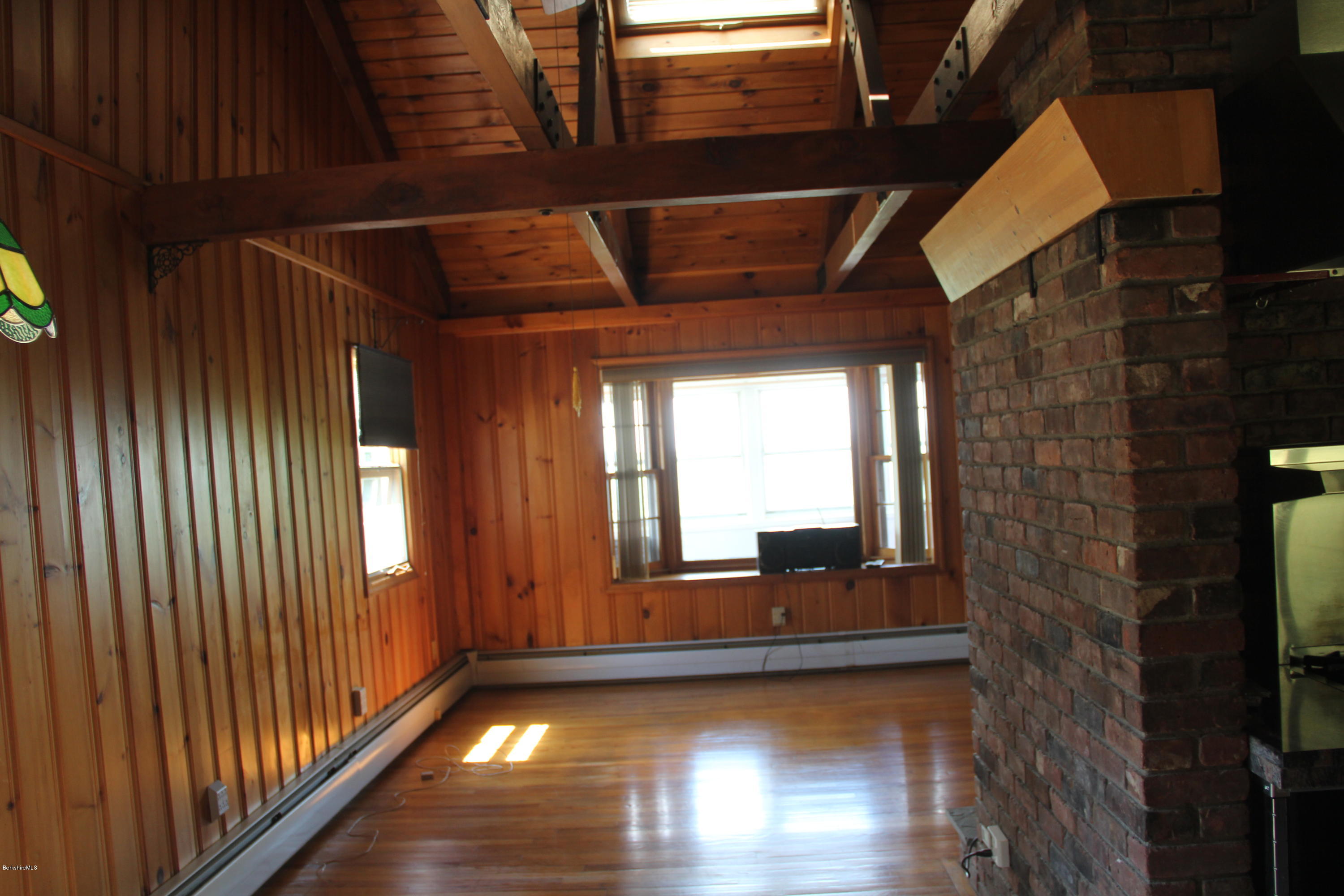 53 Birch Grove Road Hancock, MA 01201 - Photo 10 of 38 IMG_6685
