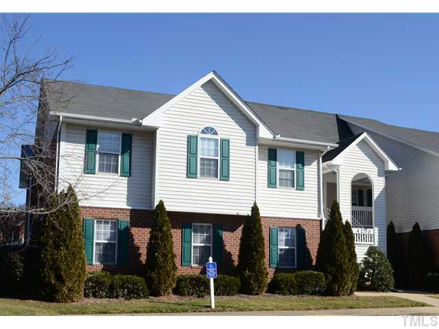 4211 Wellington Ridge Loop Cary, NC 27518 - Photo 1 of 22 Surrounded by park-like setting w/ many natural areas throughout. This well maintained first floor condominium setting is timeless in its appeal and optimally situated in Cary. Restaurants, shopping, health care centers, lakes & parks nearby. Exterior Front