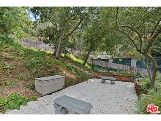21078 Entrada Road Topanga, CA 90290 - Photo 37 of 40 Gallery Image 37