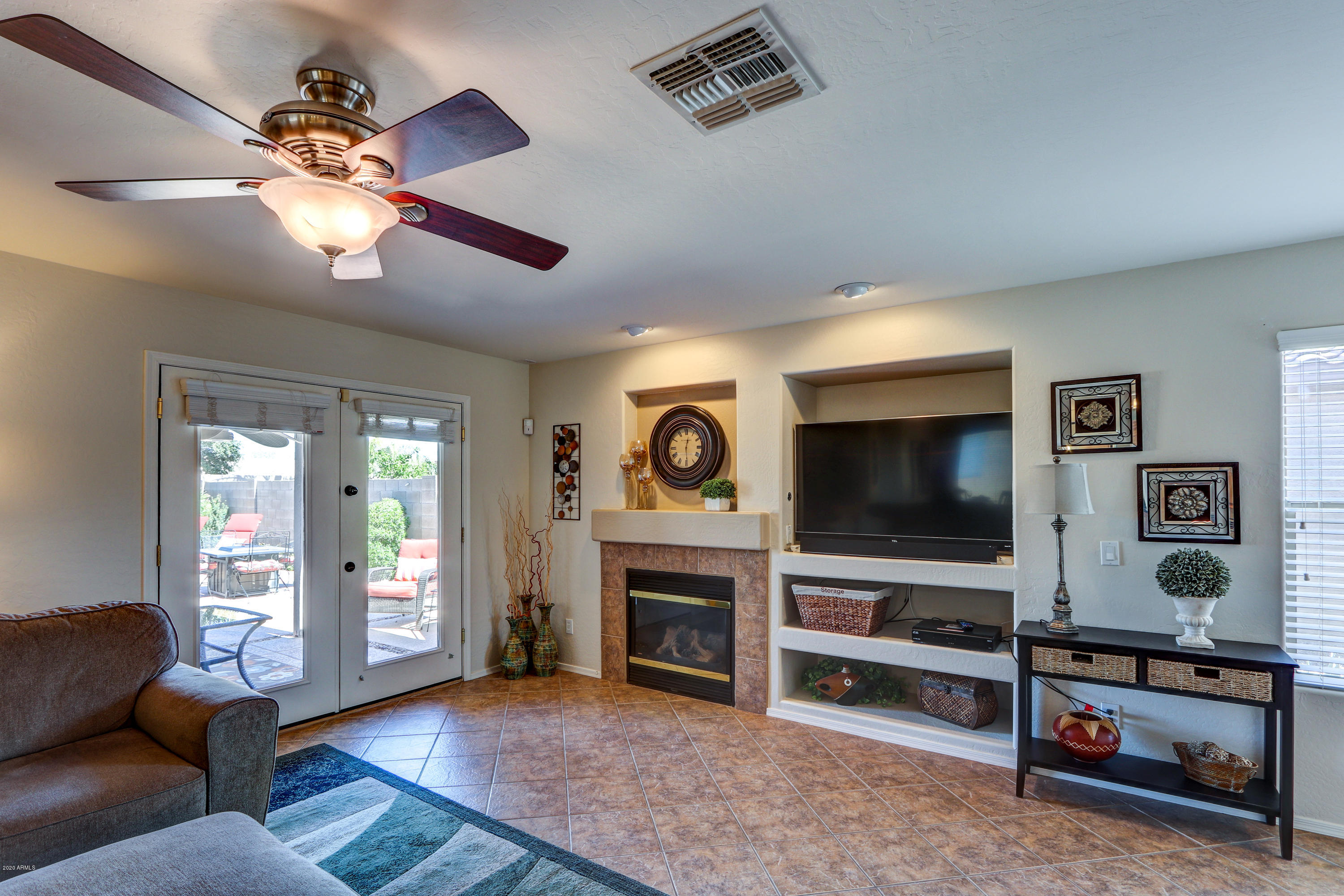 42346 West Venture Road Maricopa, AZ 85138 - Photo 15 of 64 12