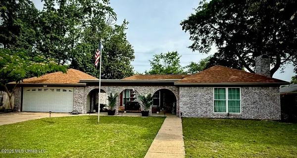 $399,000 | 206 Boggs Circle, Long Beach, MS 39560