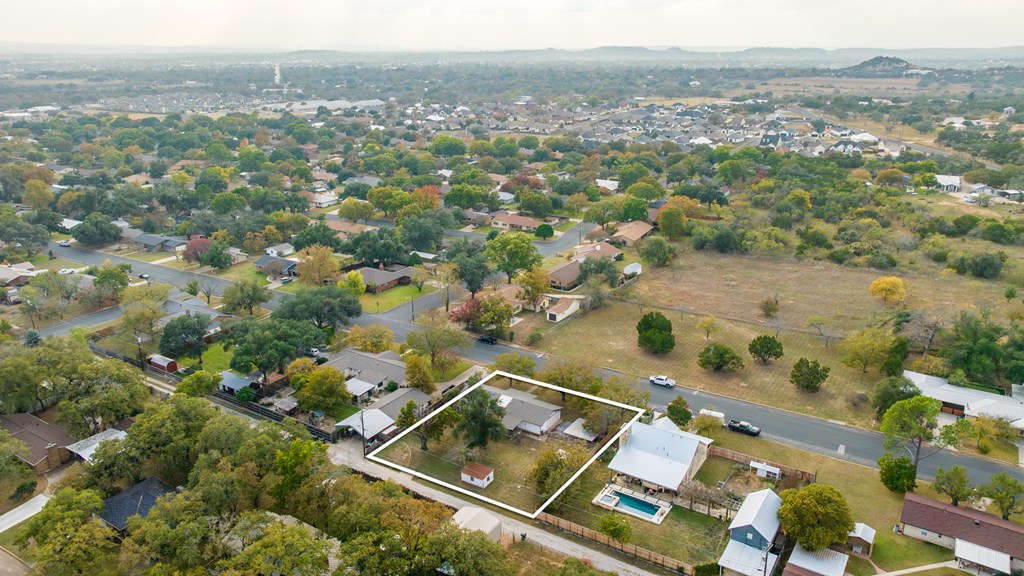 308 Frederick Road, Unit 4 Fredericksburg, TX 78624 - Photo 3 of 10
