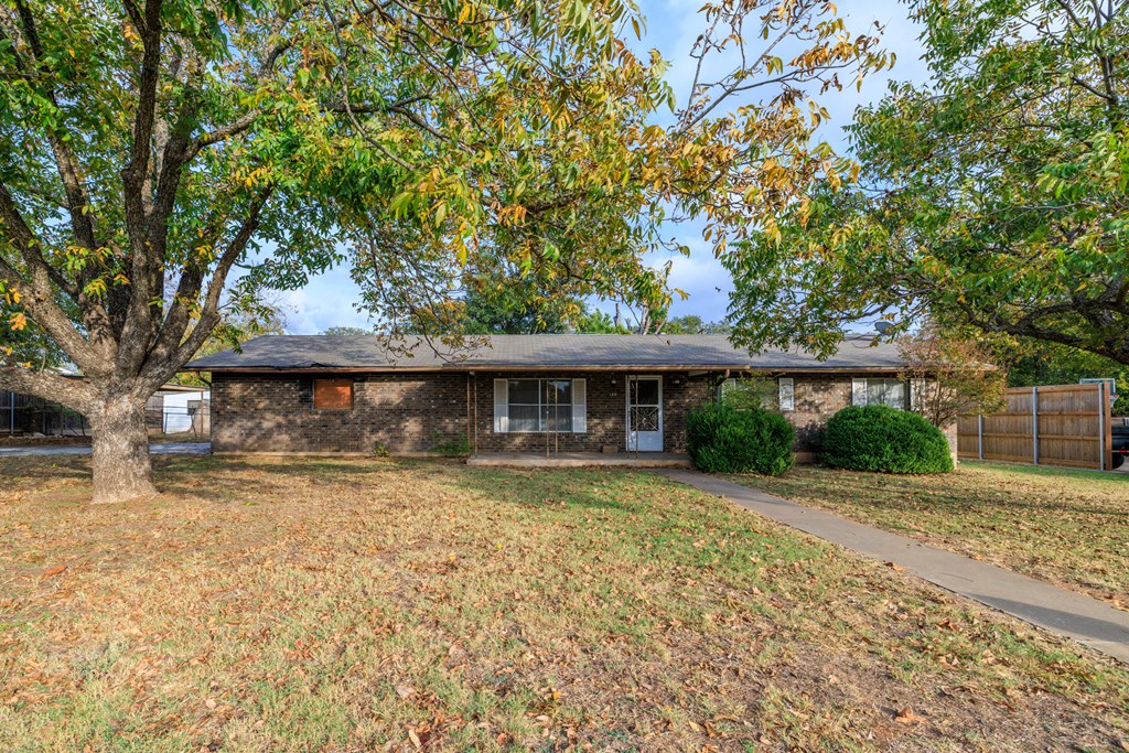 308 Frederick Road, Unit 4 Fredericksburg, TX 78624 - Photo 5 of 10