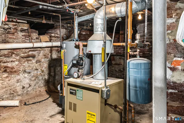 $420,000 | 546 Palisado Avenue, Windsor, CT 06095