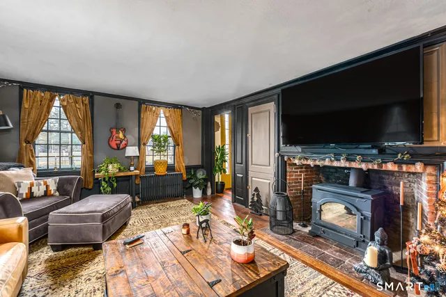 $420,000 | 546 Palisado Avenue, Windsor, CT 06095