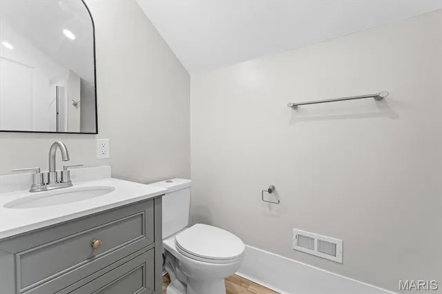 $250,000 | 25 West Kentucky Street, Trenton, IL 62293