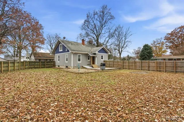 $250,000 | 25 West Kentucky Street, Trenton, IL 62293